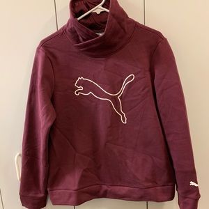Used Puma sweater🌺